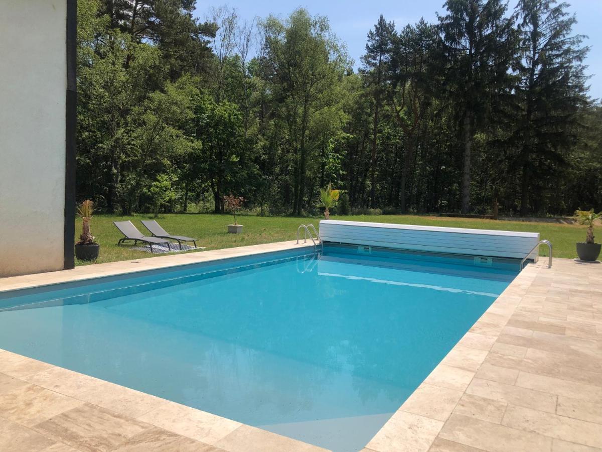 Logement Avec Acces Piscine Chaumont-sur-Tharonne Dış mekan fotoğraf